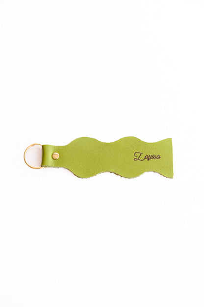 The Scallop Tag in Colour